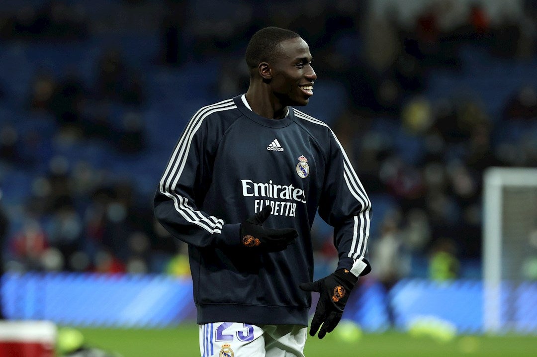 Mendy se pierde el Clásico y Benzema es duda Mendy se pierde el Clásico y Benzema es duda