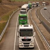 Caravana de camiones con motivo de la huelga de transportistas