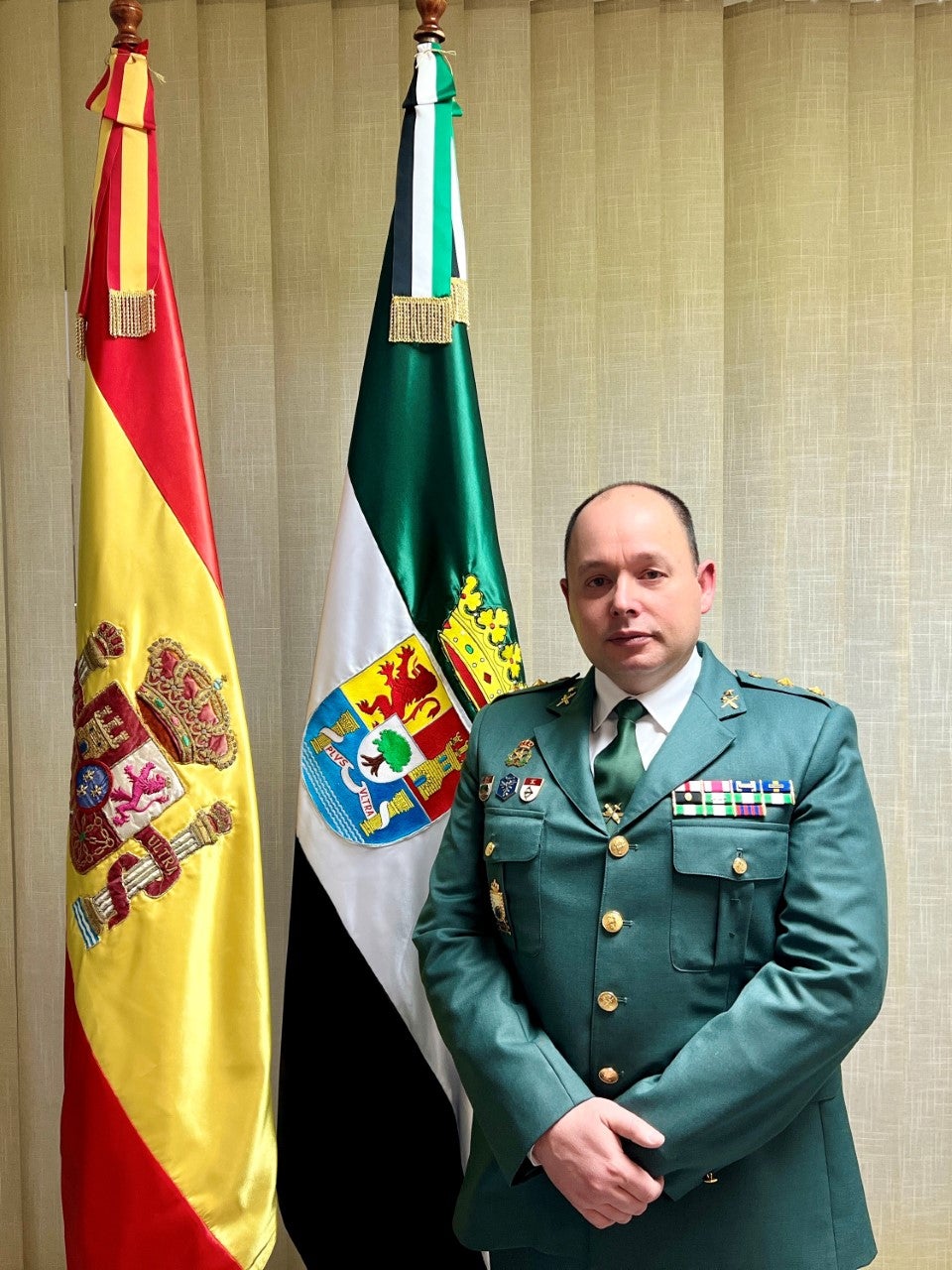 El Teniente Coronel, Rafael Roldán Parra, toma posesión del mando de la Comandancia de la Guardia Civil de Cáceres El Teniente Coronel, Rafael Roldán Parra, toma posesión del mando de la Comandancia de la Guardia Civil de Cáceres