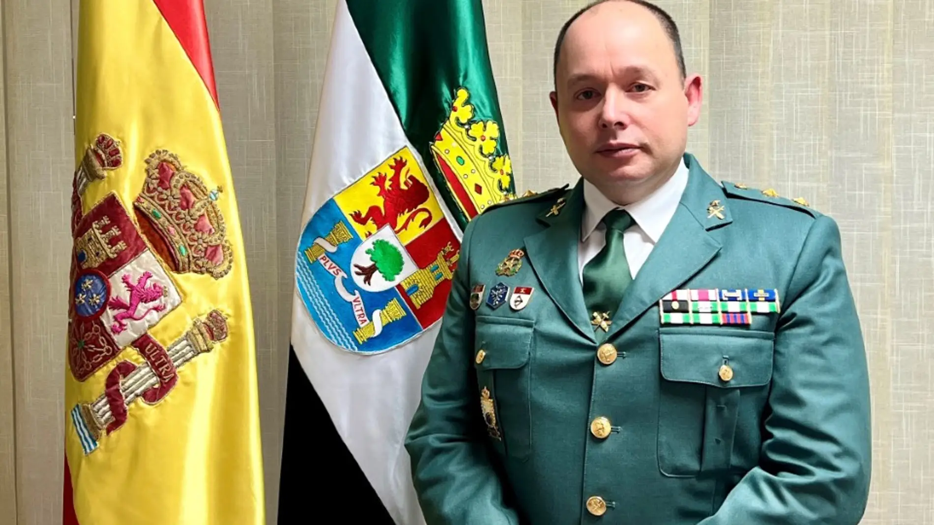 El Teniente Coronel, Rafael Roldán Parra, toma posesión del mando de la Comandancia de la Guardia Civil de Cáceres