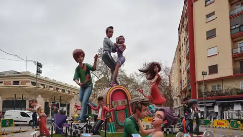 Las fallas son las protagonistas en las calles de València y en otros municipios de la Comunitat Valenciana Las fallas son las protagonistas en las calles de València y en otros municipios de la Comunitat Valenciana