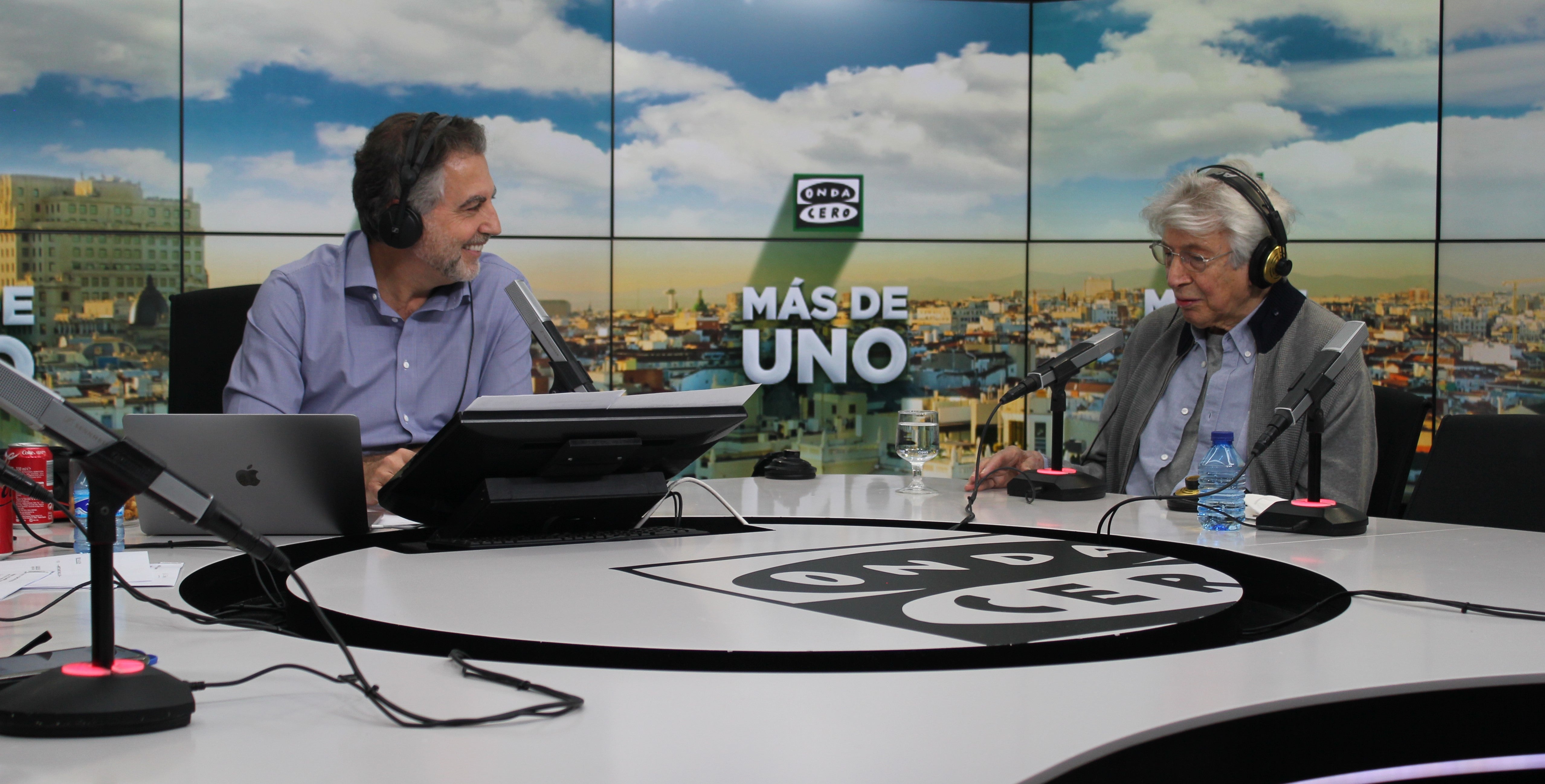 Vídeo de la entrevista de Carlos Alsina a Manuel Alejandro Vídeo de la entrevista de Carlos Alsina a Manuel Alejandro