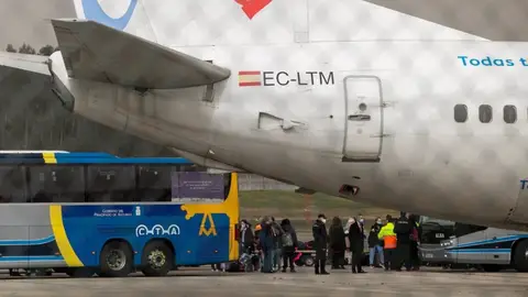 Llegada de refugiados ucranianos al Aeropuerto de Asturias 15-03-2022 Llegada de refugiados ucranianos al Aeropuerto de Asturias 15-03-2022