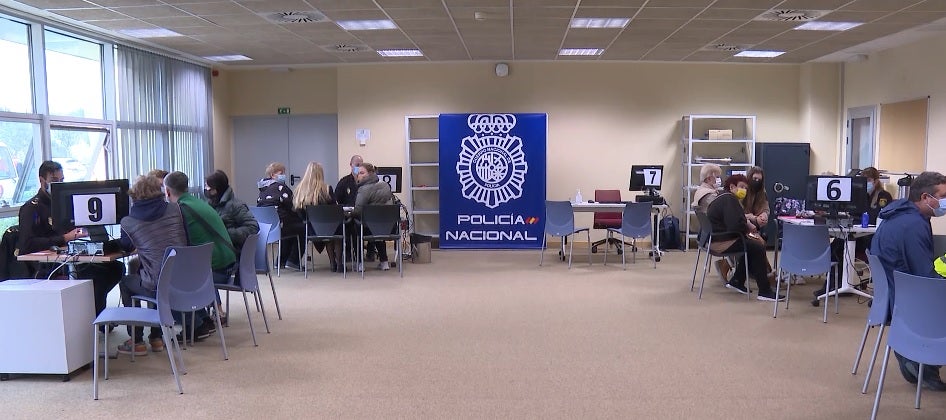 La oficina de Ciudad de la Luz tramita la documentación de los ucranianos desplazados a Alicante La oficina de Ciudad de la Luz tramita la documentación de los ucranianos desplazados a Alicante