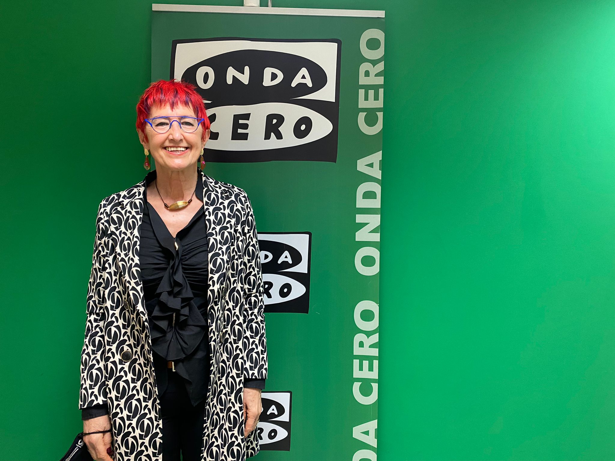 Santos Induráin: “Es probable que haya nuevas olas, pero no llevarán al sistema sanitario a situaciones tan exigentes” Santos Induráin: “Es probable que haya nuevas olas, pero no llevarán al sistema sanitario a situaciones tan exigentes”