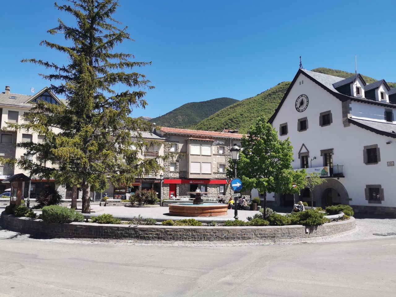 El PAR se queda en minoría en Biescas El PAR se queda en minoría en Biescas