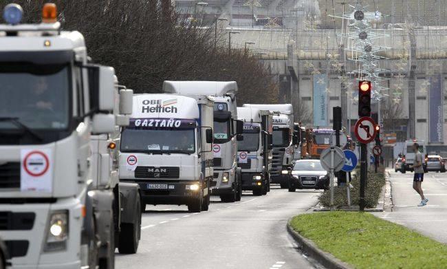 Navarra implantará peajes a camiones en vías de alta capacidad a finales de 2023 Navarra implantará peajes a camiones en vías de alta capacidad a finales de 2023