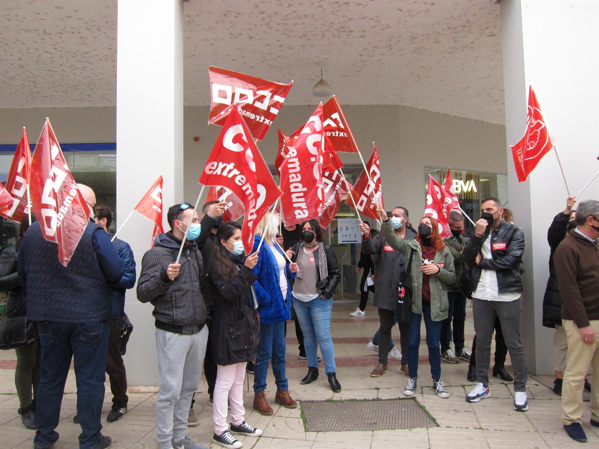 Tertulia: ¿Por qué los sindicatos tradicionales no están en las actuales movilizaciones contra el Gobierno? Tertulia: ¿Por qué los sindicatos tradicionales no están en las actuales movilizaciones contra el Gobierno?