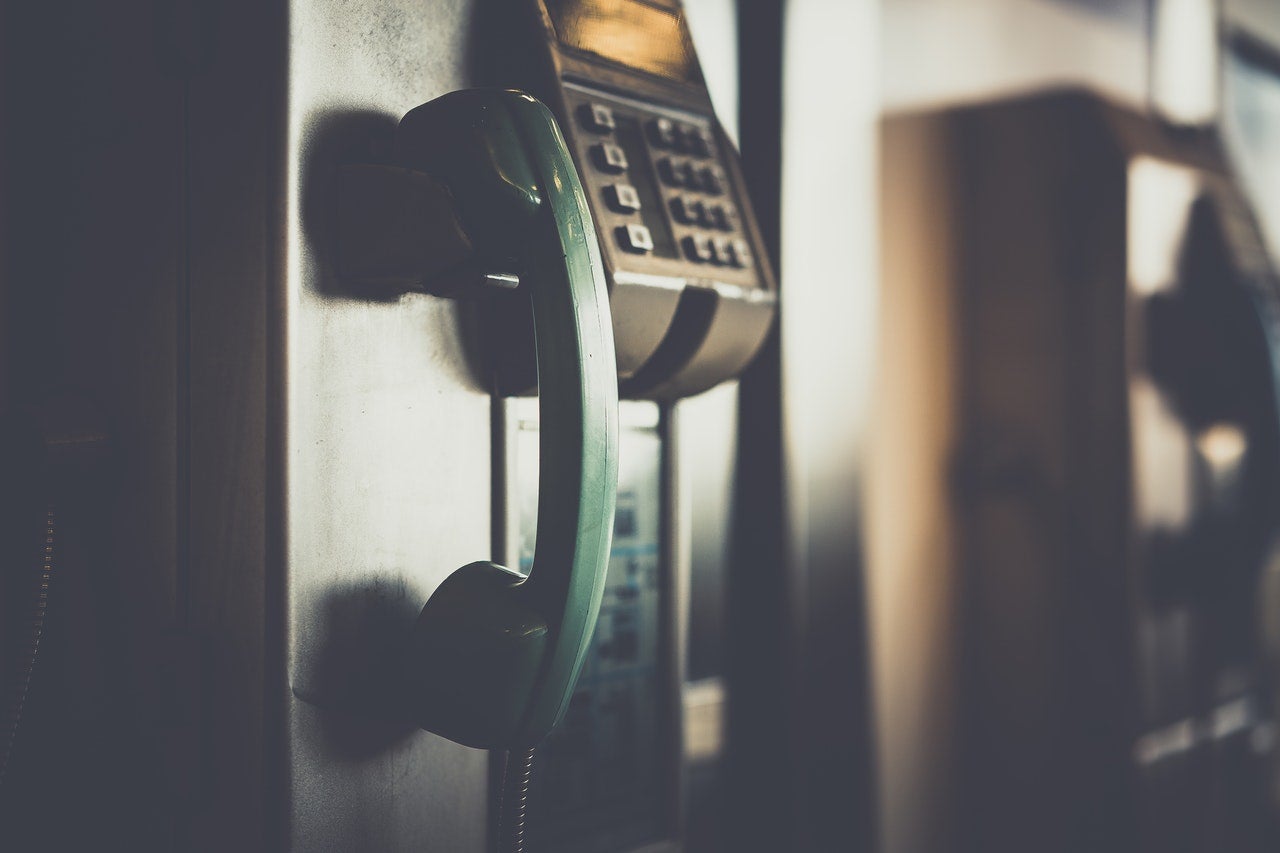 El teléfono de atención al oyente de 'Más de uno': el oyente enfadado por el error de Alsina en el santoral El teléfono de atención al oyente de 'Más de uno': el oyente enfadado por el error de Alsina en el santoral