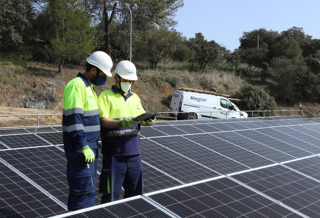 Magtel ejecuta la instalación fotovoltaica para autoconsumo que dará servicio a la ETAP de Guadanuño Magtel ejecuta la instalación fotovoltaica para autoconsumo que dará servicio a la ETAP de Guadanuño