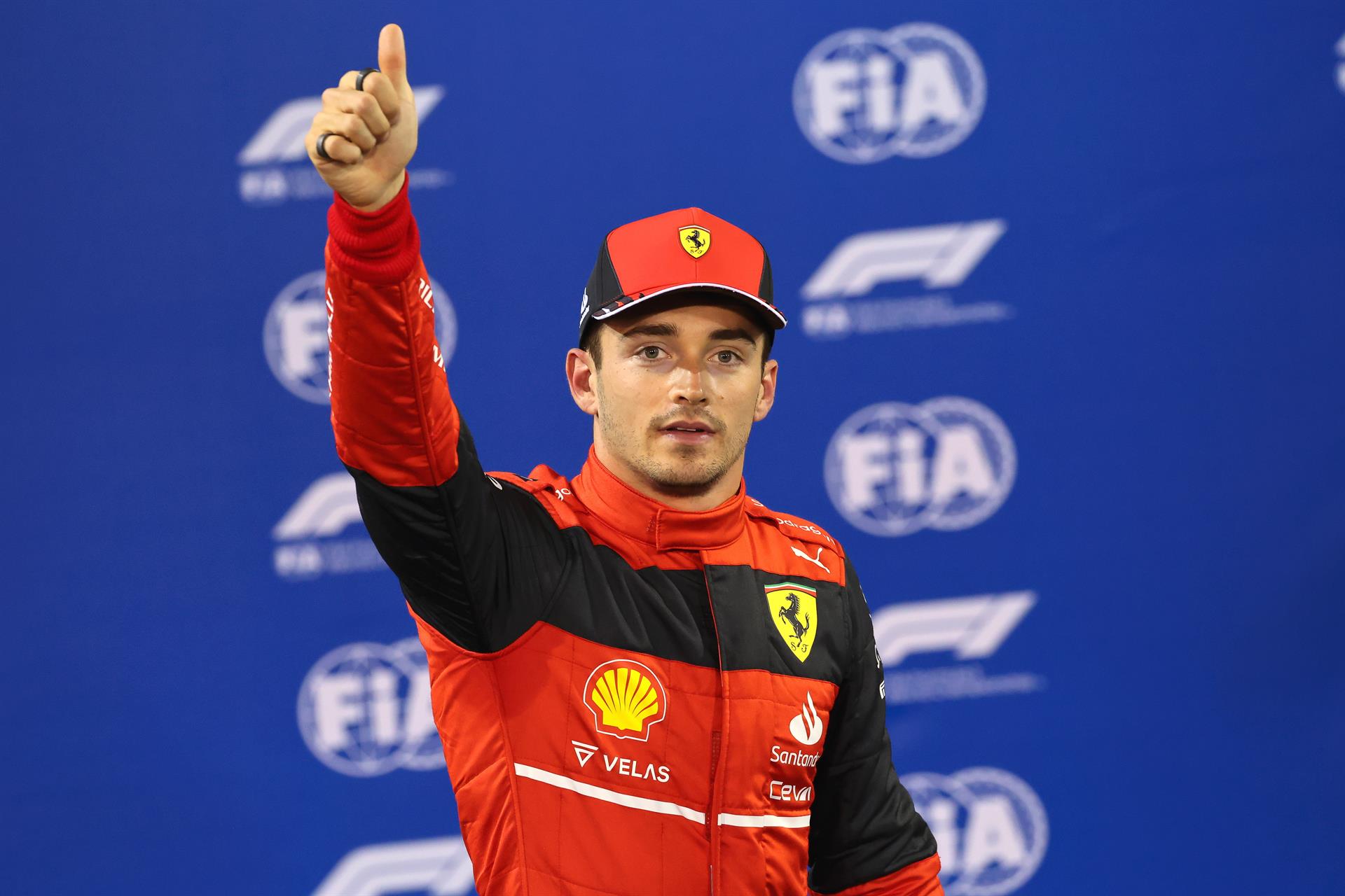 Ferrari comienza el Mundial con doblete: Leclerc gana en Baréin y Sainz es segundo Ferrari comienza el Mundial con doblete: Leclerc gana en Baréin y Sainz es segundo