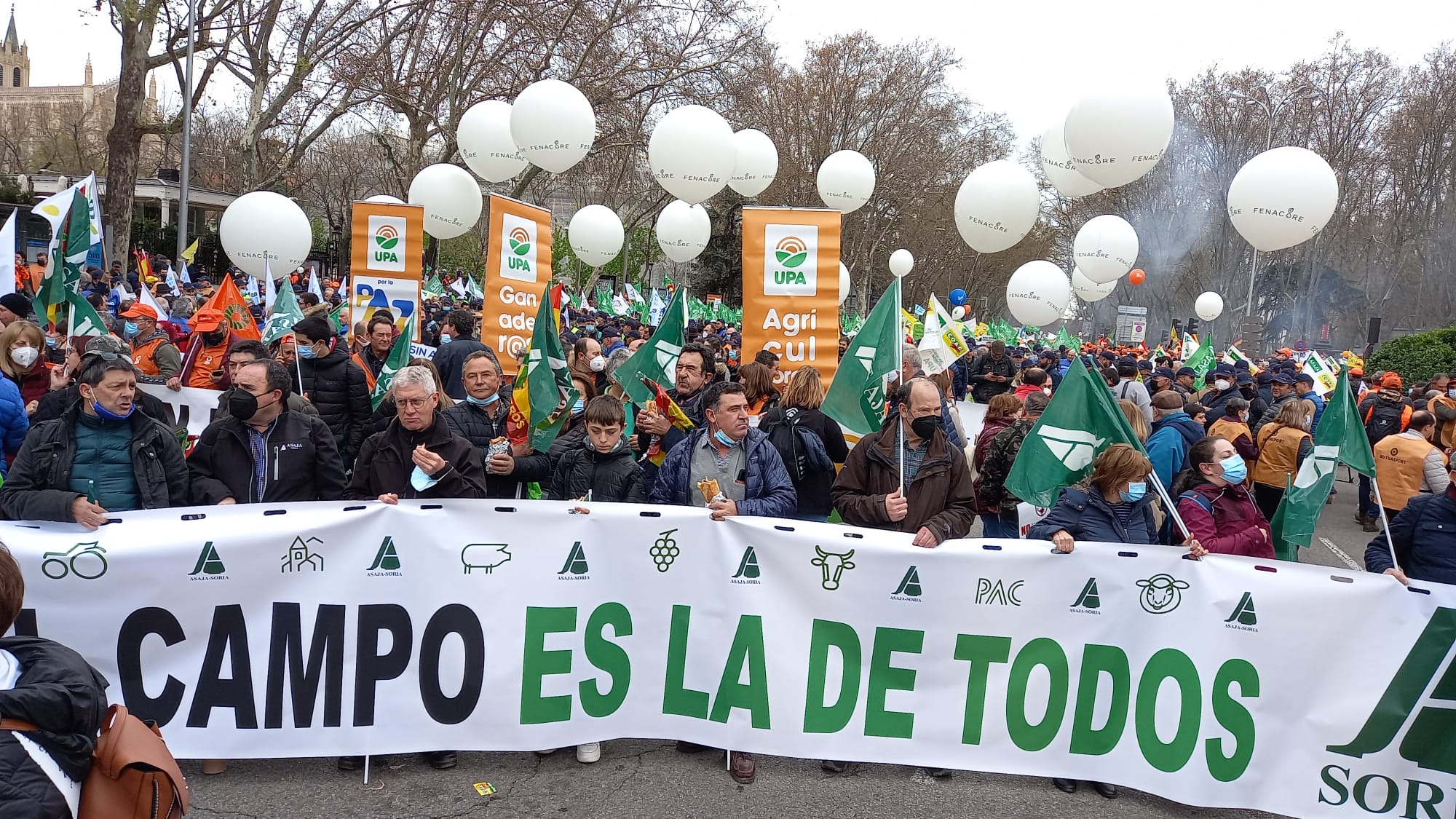 Manifestación en Madrid hoy en defensa del campo español: horario, recorrido y calles cortadas al tráfico Manifestación en Madrid hoy en defensa del campo español: horario, recorrido y calles cortadas al tráfico