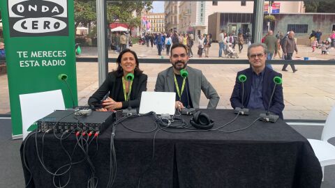 Isabel Sánchez y David Martos presentan una edición especial de Kinótico en el Festival de Málaga 2022, junto al director Juan Antonio Vigar