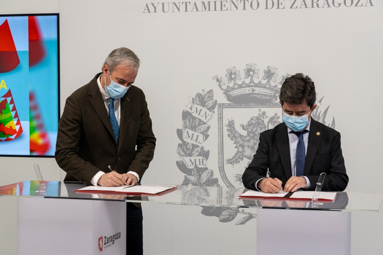 Huesca y Zaragoza firman su primer convenio en materia turística Huesca y Zaragoza firman su primer convenio en materia turística
