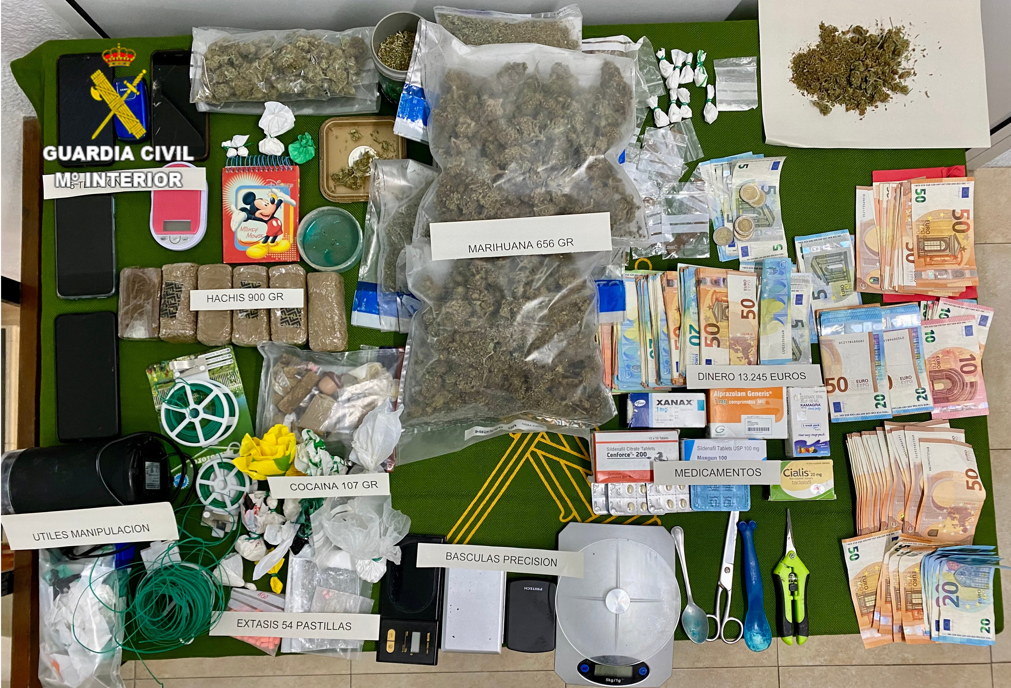 Desarticulado un grupo criminal que vendía medicamentos y droga en Tarancón Desarticulado un grupo criminal que vendía medicamentos y droga en Tarancón