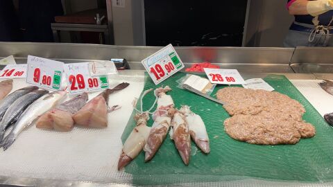 Un puesto de pescado del Mercado Pere Garau de Palma. 
