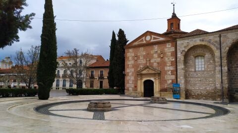 Las Ruinas de Santa Mar&iacute;a acoger&aacute;n este domingo el acto "Canto por la paz" en Alcal&aacute; de Henares