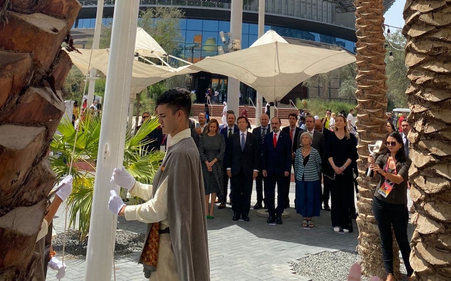 Lambán confía en los empresarios para aumentar sus exportaciones a los Emiratos Lambán confía en los empresarios para aumentar sus exportaciones a los Emiratos