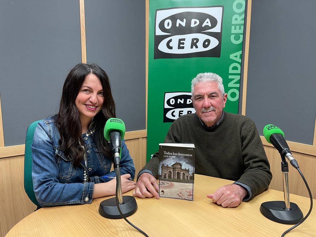 Luis Roso presenta en Más de uno Alicante: 'Todos los demonios' su nueva novela negra Luis Roso presenta en Más de uno Alicante: 'Todos los demonios' su nueva novela negra