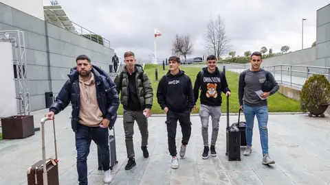¿Cuál es el club de Primera con más internacionales absolutos en su plantilla? SELECCIÓN ESPAÑOLA DE FÚTBOL