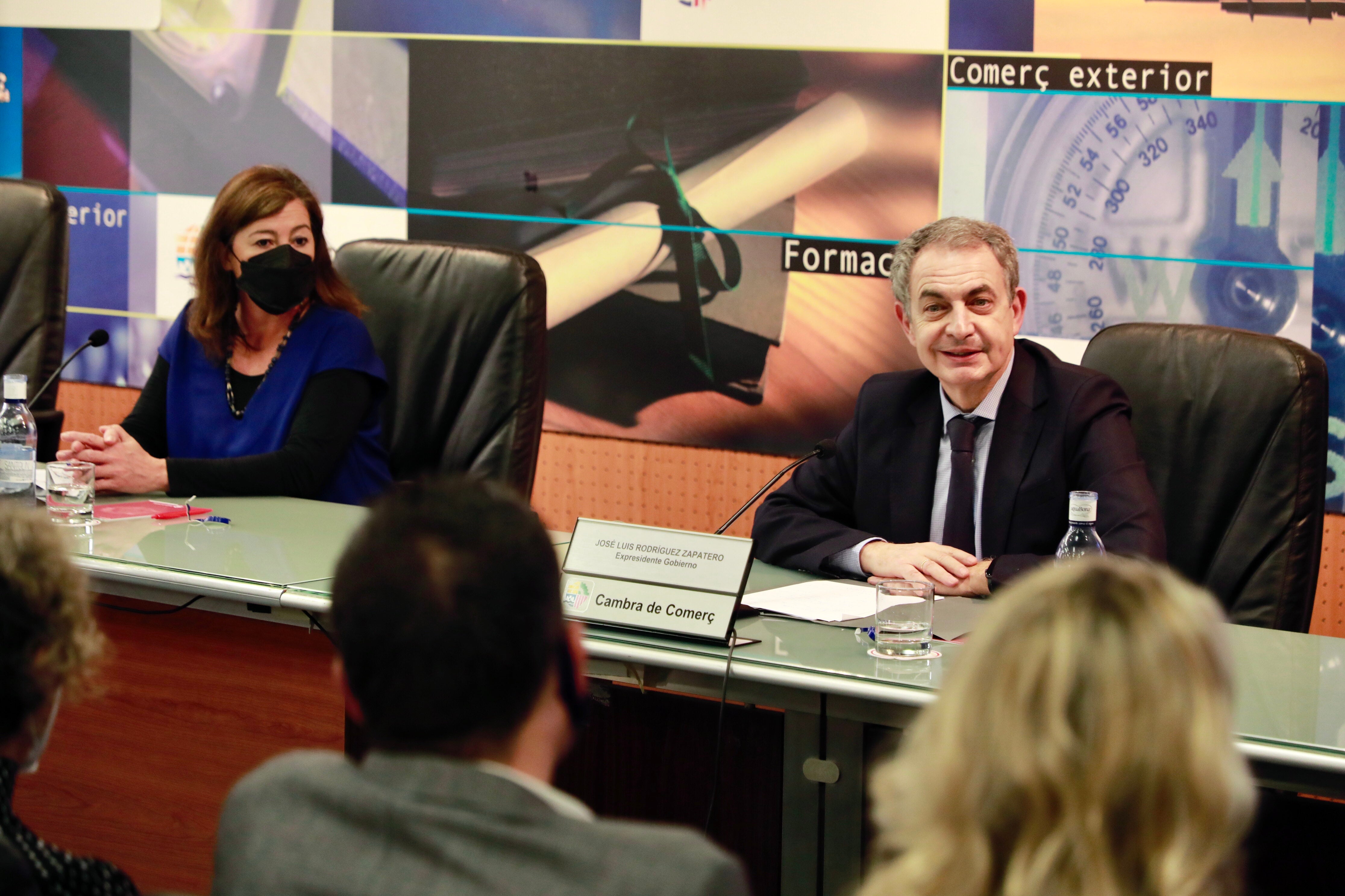 Zapatero resalta el liderazgo "a veces incomprendido" de Baleares en materia de turismo sostenible Zapatero resalta el liderazgo "a veces incomprendido" de Baleares en materia de turismo sostenible