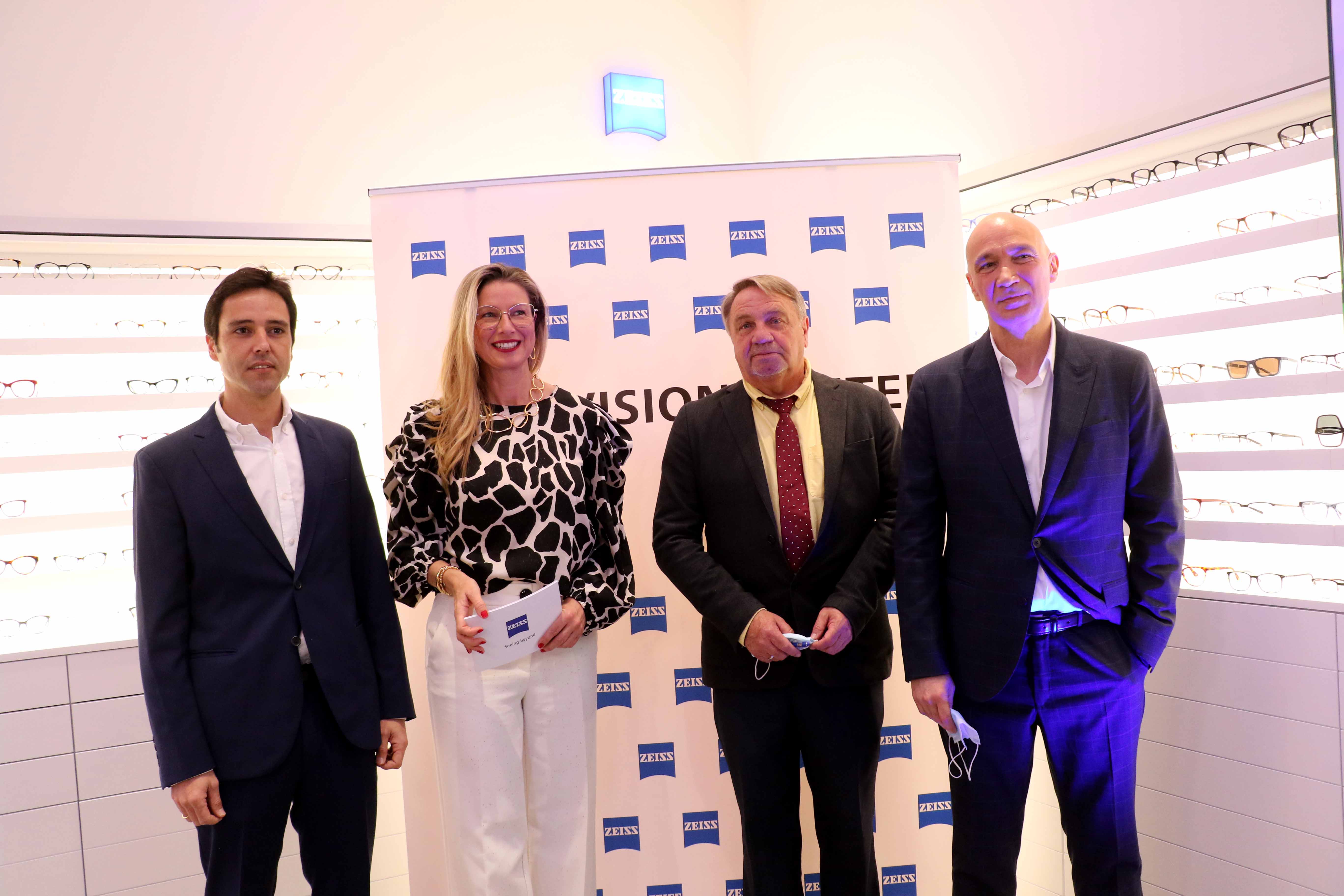 Abre un nuevo modelo de óptica en Málaga: ZEISS VISION CENTER Abre un nuevo modelo de óptica en Málaga: ZEISS VISION CENTER
