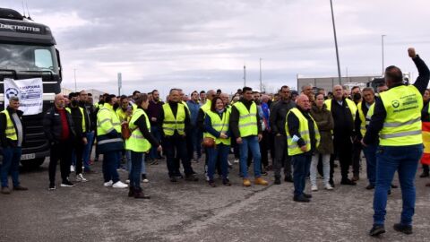 Los transportistas de la Plataforma mantienen el paro en Ciudad Real Los transportistas de la Plataforma mantienen el paro en Ciudad Real