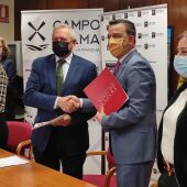 Convenio firmado entre Villafranca y Martínez-Arroyo