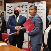 Convenio firmado entre Villafranca y Martínez-Arroyo Convenio firmado entre Villafranca y Martínez-Arroyo