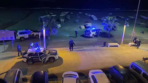 Reducido a tiros por arremeter con un arma blanca contra varios agentes en Rincón de la Victoria Reducido a tiros por arremeter con un arma blanca contra varios agentes en Rincón de la Victoria