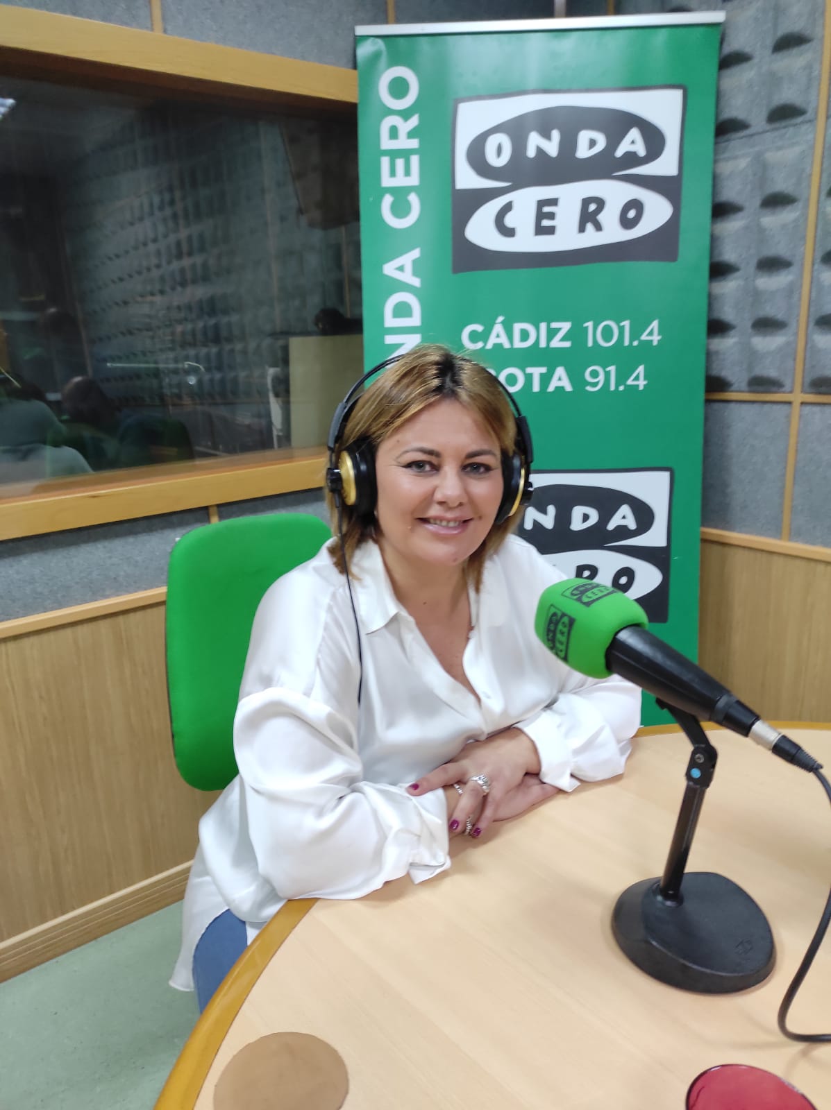 Elena Amaya: "No queríamos que los terrenos de Delphi se convirtieran en un almacenaje de graneles" Elena Amaya: "No queríamos que los terrenos de Delphi se convirtieran en un almacenaje de graneles"