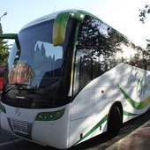 Un autobús de viajeros Un autobús de viajeros