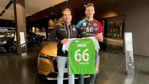 Víctor Montesinos y Jaka Malus Víctor Montesinos y Jaka Malus, entrenador del Sinfín y el jugador internacional con Eslovenia, último fichaje