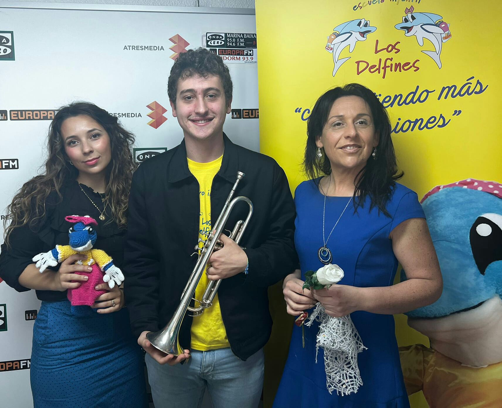 Mar de ilusiones. Educar con Lucía Jiménez Mar de ilusiones. Educar con Lucía Jiménez