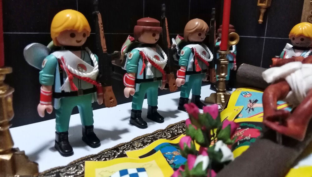 Detalle legionarios junto a Cristo de la Buena Muerte