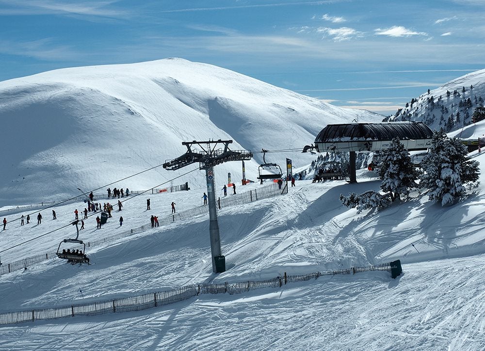Lambán trabajará con empresarios y alcaldes del Pirineo en la propuesta olímpica Lambán trabajará con empresarios y alcaldes del Pirineo en la propuesta olímpica