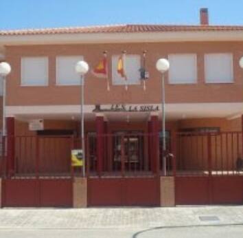 El padre de un alumno agrede a dos profesoras y un educador social en Sonseca, Toledo El padre de un alumno agrede a dos profesoras y un educador social en Sonseca, Toledo