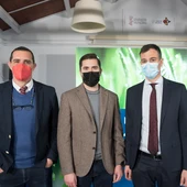 Hidraqua presenta ‘Climas para el Cambio’, una iniciativa que involucra a todos los sectores de la Comunitat Valenciana en la lucha contra la crisis climática. Hidraqua presenta ‘Climas para el Cambio’, una iniciativa que involucra a todos los sectores de la Comunitat Valenciana en la lucha contra la crisis climática.