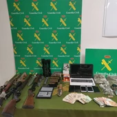 Material intervenido por la Guardia Civil Material intervenido por la Guardia Civil