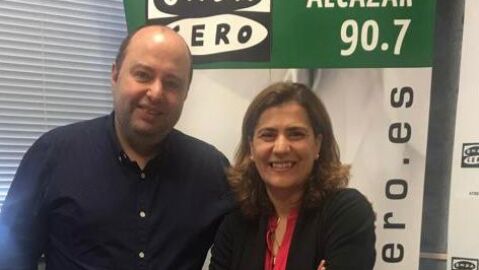 Nuria Villaca&ntilde;as junto a Marcos Galv&aacute;n