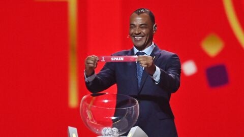 Caf&uacute; ense&ntilde;a el nombre de Espa&ntilde;a en el sorteo del Mundial de Catar 2022