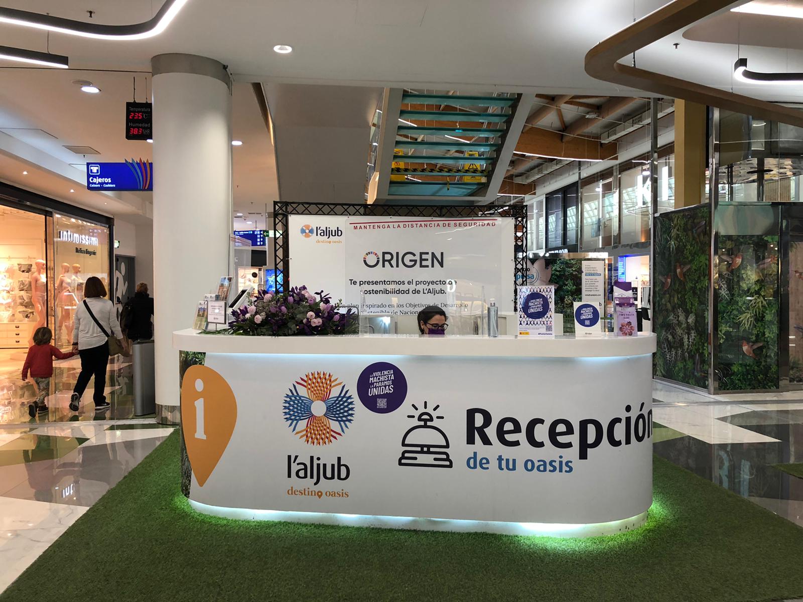 El Ayuntamiento de Elche y el centro comercial L’Aljub unen fuerzas contra las violencias sexistas y crean un Punto Violeta permanente El Ayuntamiento de Elche y el centro comercial L’Aljub unen fuerzas contra las violencias sexistas y crean un Punto Violeta permanente