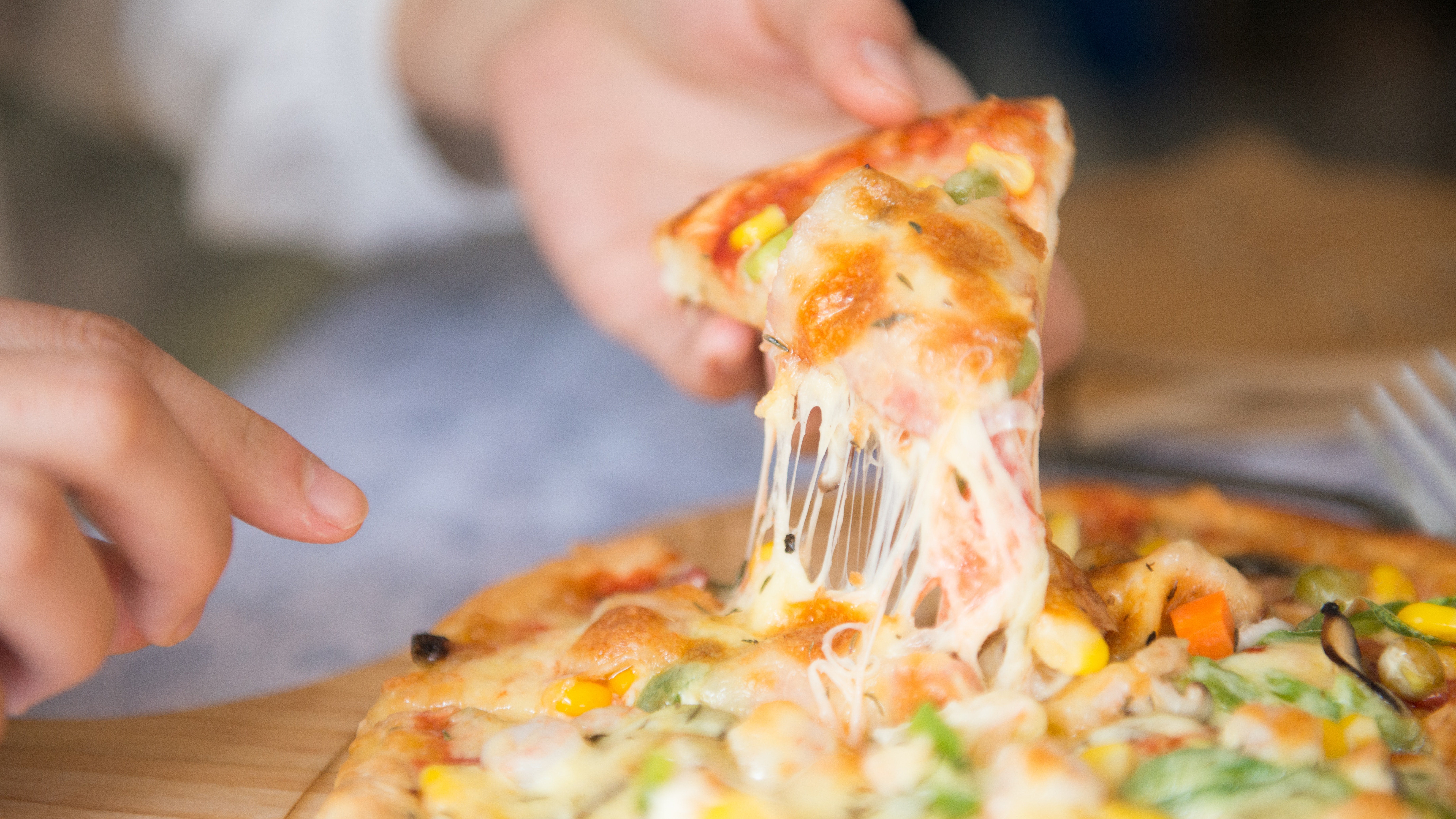 Mueren dos niños y decenas enferman gravemente tras haber consumido una marca de pizzas congeladas en Francia Mueren dos niños y decenas enferman gravemente tras haber consumido una marca de pizzas congeladas en Francia
