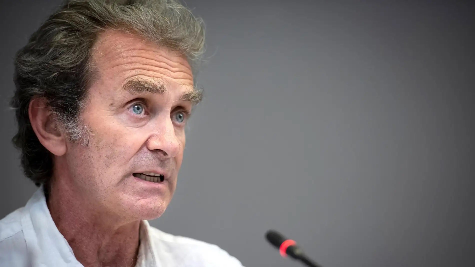 Fin de la mascarilla en interiores: esta es la fecha exacta que ha propuesto Fernando Simón Fin de la mascarilla en interiores: esta es la fecha exacta que ha propuesto Fernando Simón