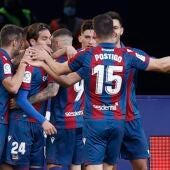 El Levante celebra uno de los goles ante el Villarreal