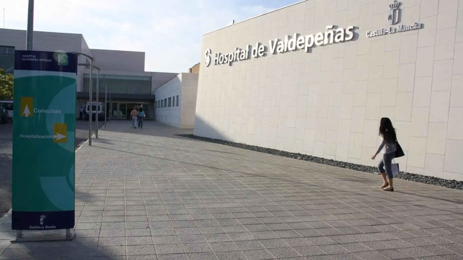 El trabajador herido fue trasladado al Hospital de Valdepeñas El trabajador herido fue trasladado al Hospital de Valdepeñas