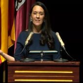 Laura Cordero Leyendo el pregón de la Semana Santa de León