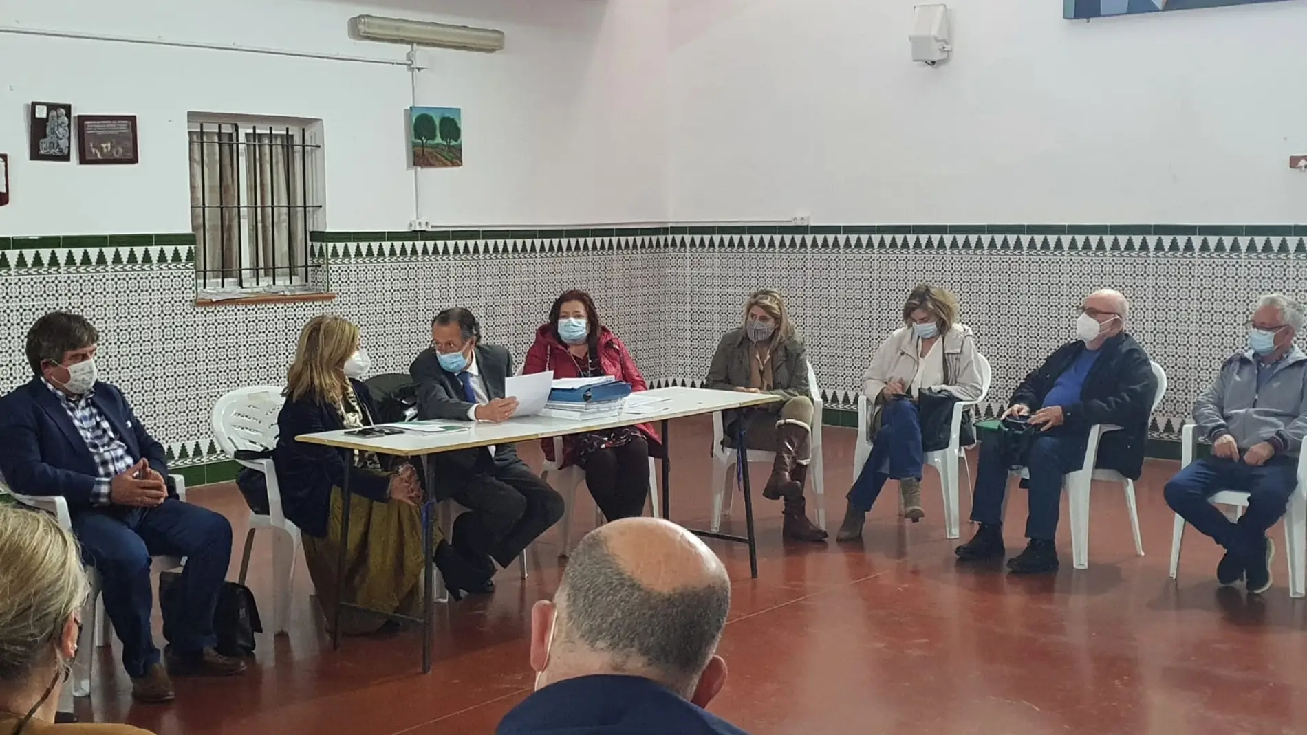 Reunión de los vecinos, Junta y Ayuntamiento de Chiclana