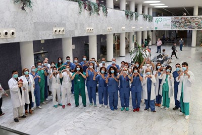 El Hospital realiza 6 implantes en menos de 24 horas El Hospital realiza 6 implantes en menos de 24 horas