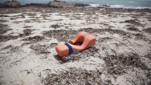 Mueren m&aacute;s de 90 migrantes tras un naufragio en el Mediterr&aacute;neo